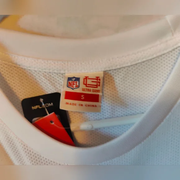 NFL Kids Pittsburgh Steelers White and Yellow Jersey NWT - Picture 3 of 4